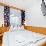 Am Reitecksee Apartment Flachau